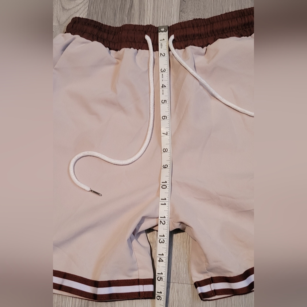 ROMWE Cream and Brown Drawstring Striped Athletic Shorts, Men's Extra Small (XS) - Picture 7 of 16